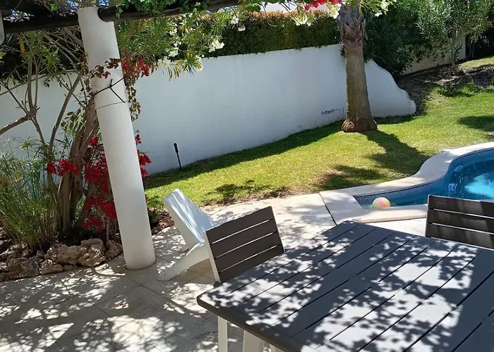 펜션 Fantastica Moradia Com Piscina Privada *