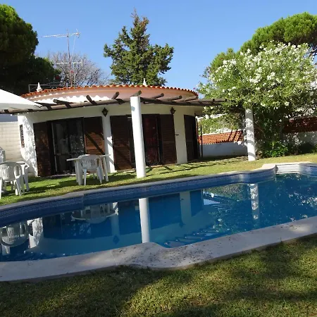 בית נופש Fantastica Moradia Com Piscina Privada וילהמורה
