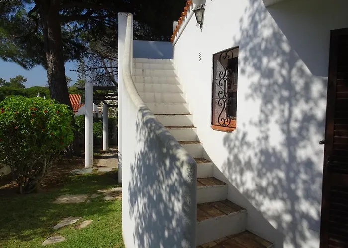 度假居 Fantastica Moradia Com Piscina Privada *